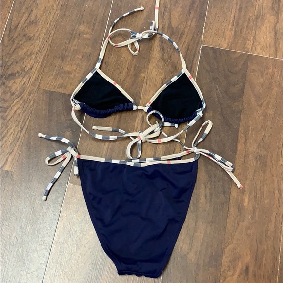 Burberry navy check triangle bikini size small - Picture 2 of 4